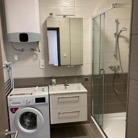 Balati 2 Apartman Apartmán *